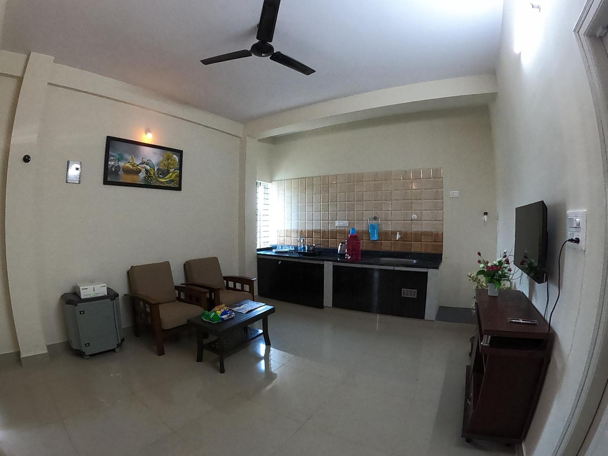 Happy Holiday Inn Service Apartment Chikmagalur Exterior photo